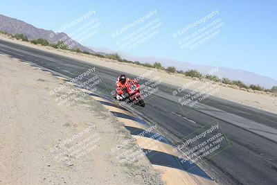 media/Dec-01-2025-Moto Forza (Mon) [[2daa91e15f]]/1-Advanced Group/Session 4 (Turn 10 Inside)/